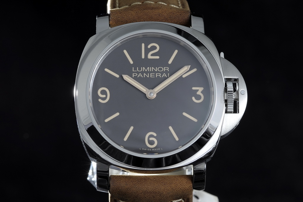[SOLD] [NEW] Panerai PAM 390 Luminor Base Special Edition 44mm__