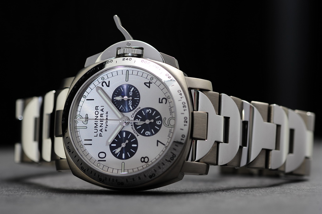 [SOLD] [LNIB] Panerai PAM 060 C Luminor Flyback Chronograph 40mm