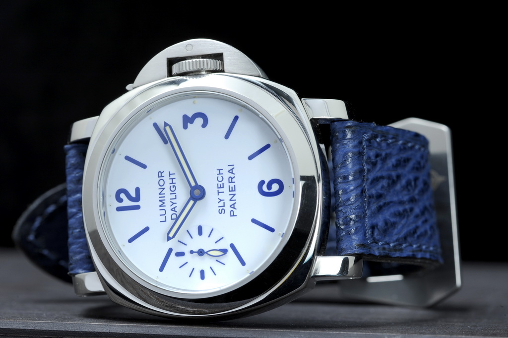 [LNIB] Panerai SLYTECH 5218-207/A pre-Vendome Luminor Blue Hourl