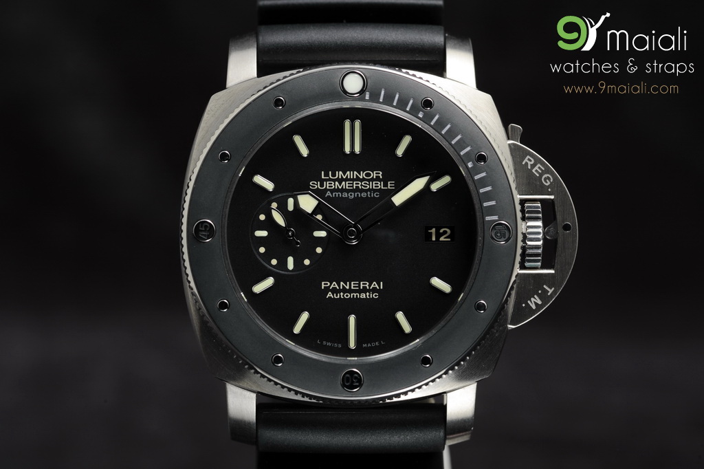 [SOLD] [NEW] Panerai PAM 389 Luminor Submersible Amagnetic 3-day